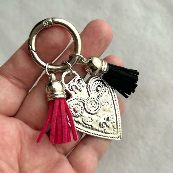Sacred Heart Tassels Keychain Purse Backpack Dangle - Picture 1 of 5